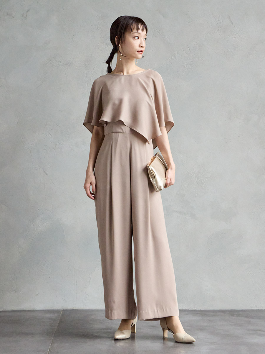 ケープ付ストレートパンツオールインワン(M ブラック): AIMER | エメ