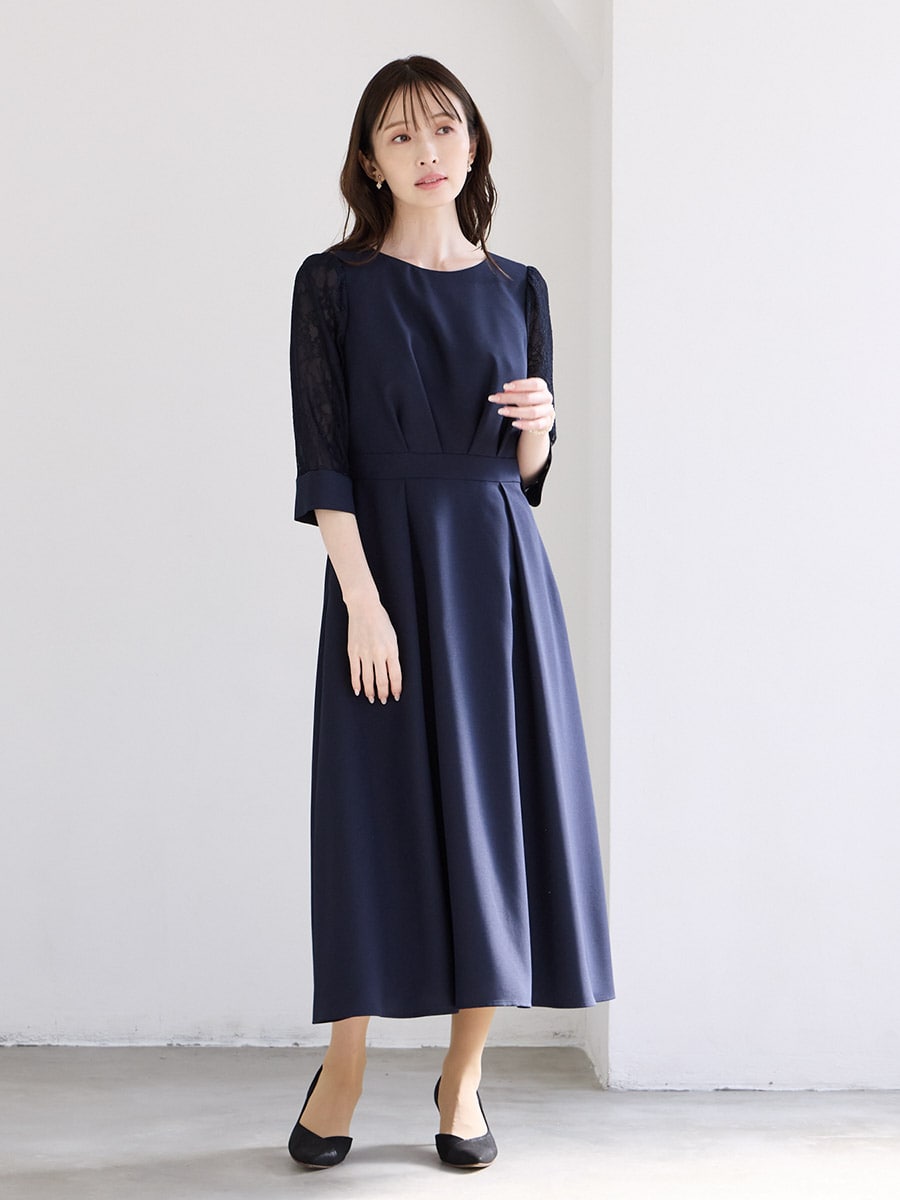 レース袖×ウエストタックフィット＆フレアワンピース(M ベージュ