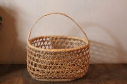 かご・バスケット・雑貨 - menui | 大分県別府市【竹 すかし手付きかご