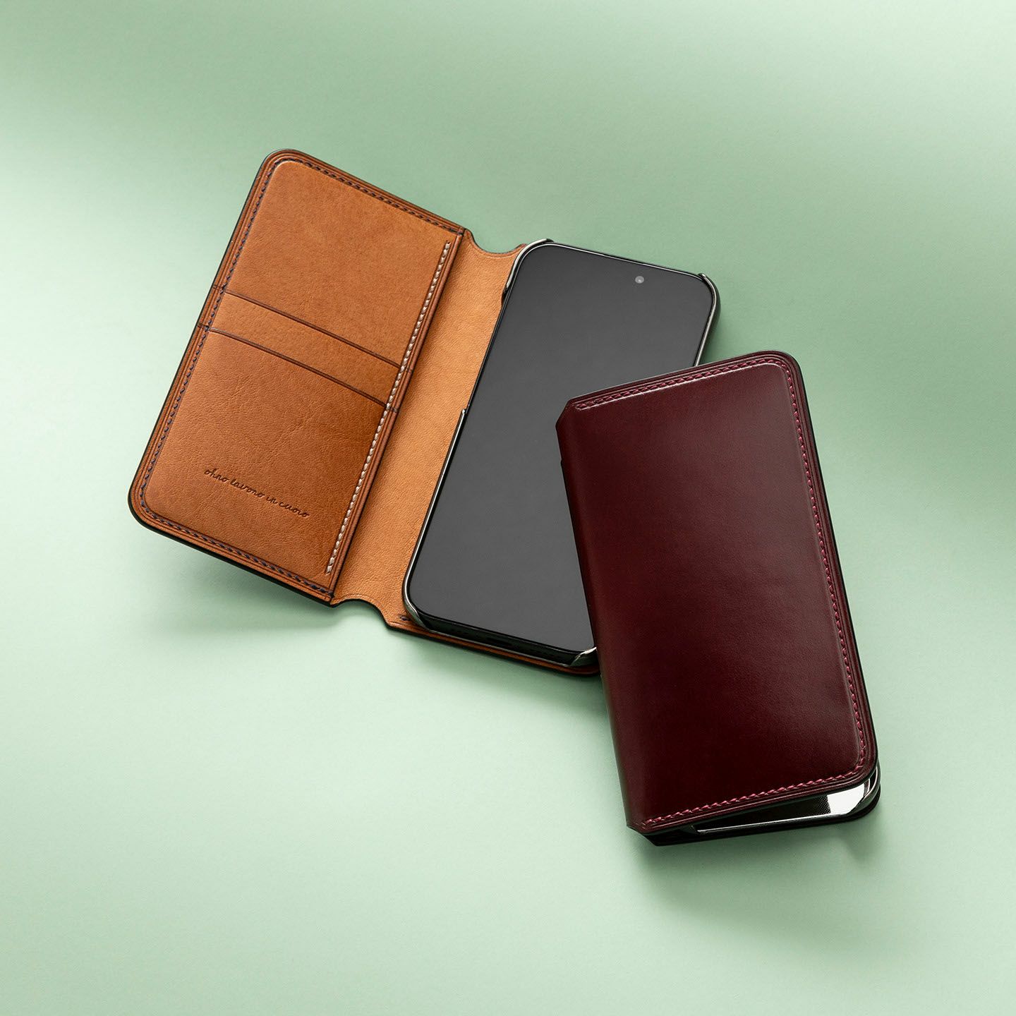 アニリン染めコードバン 手帳型 iPhoneケース | 大人のバッグ・財布