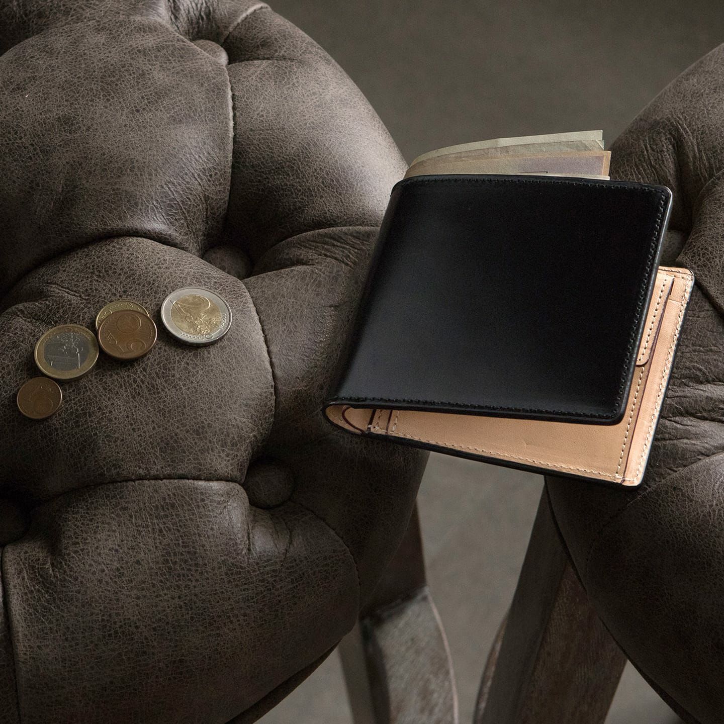 アニリン染めコードバン 二つ折り財布（小銭入れ付き） | 大人のバッグ