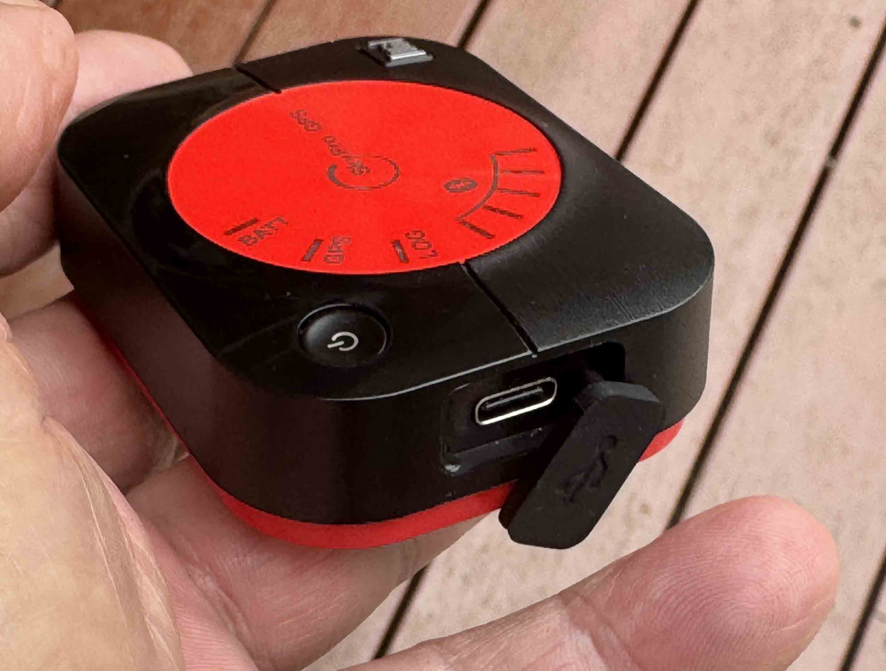 Dual XGPS160 SkyPro Bluetooth GPS receiver review: Why a