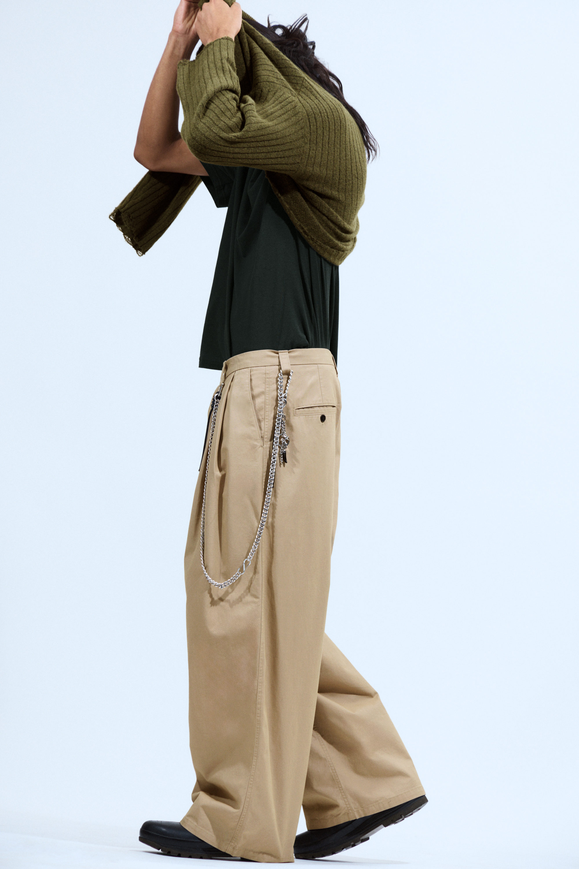 otis oversized pleated cotton twill chinos - Beige | Weekday EU