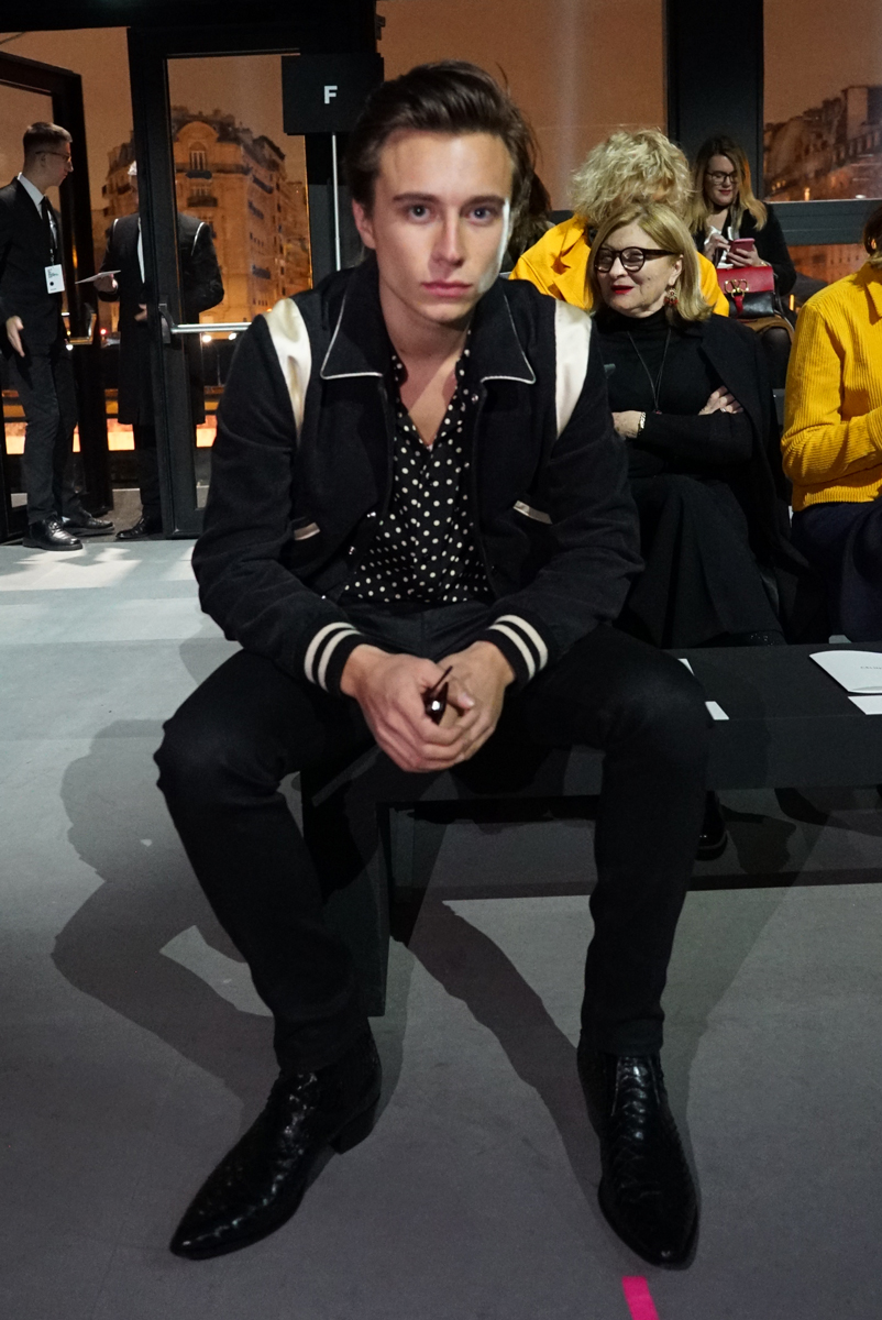 セリーヌ」のショーに来た“エディ系男子”に突撃 「君たち一体何者なの