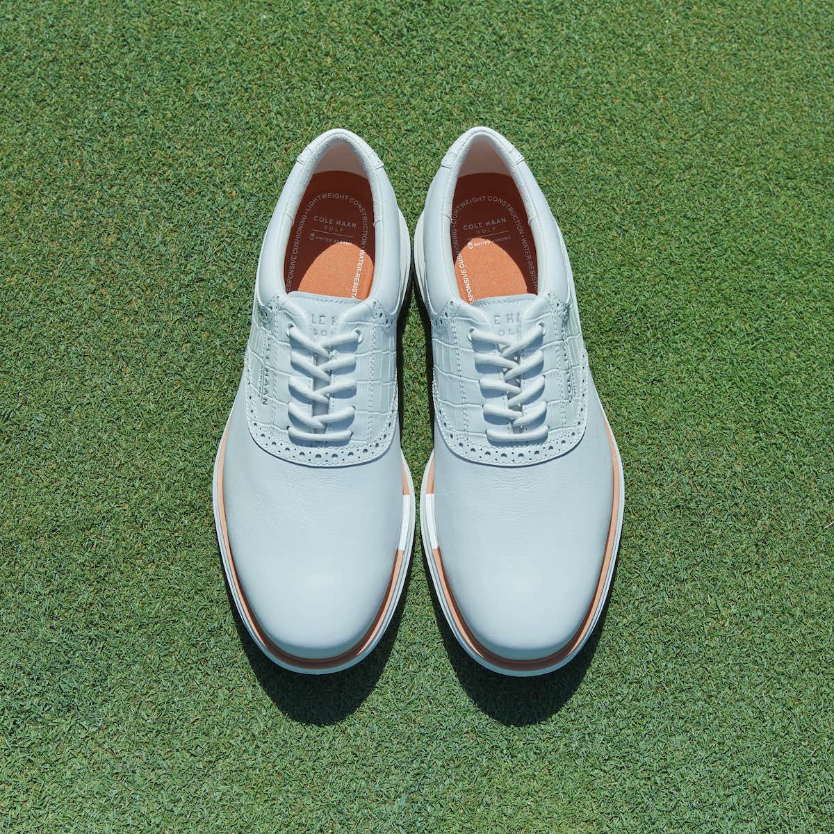 ユナイテッドアローズ」が「コールハーン」とコラボしたゴルフシューズ