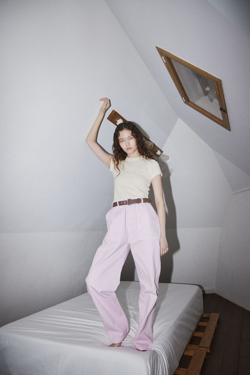 スタイリスト百々千晴の「シシクイ」とビンテージ家具の「ギャラリー