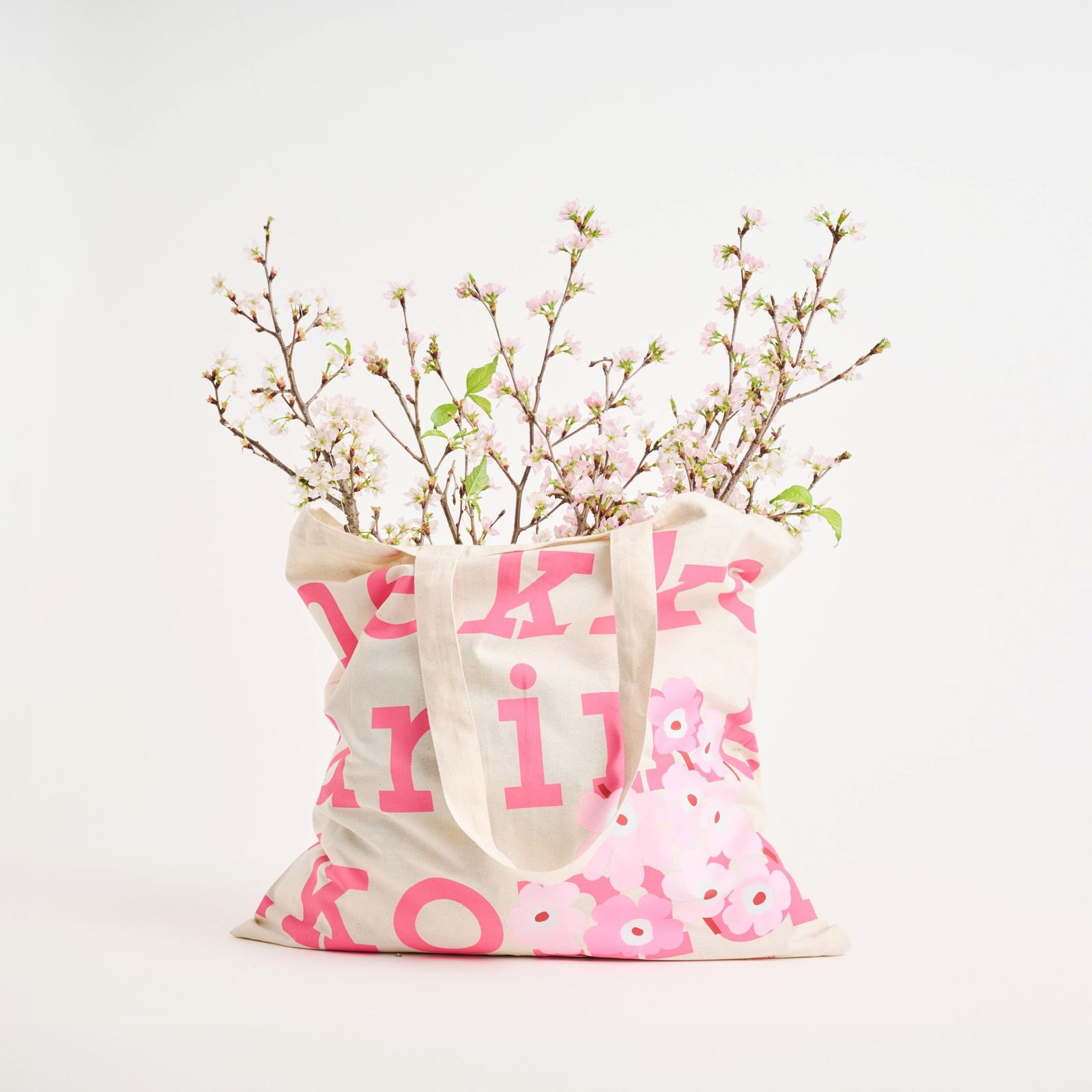 マリメッコ」が東京ミッドタウン日比谷にオープン 日比谷店限定