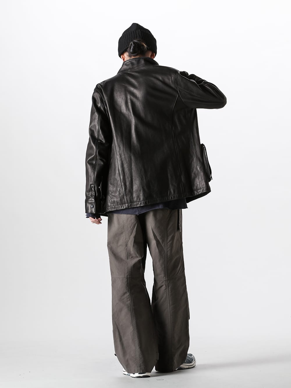 The Viridi-anne ワイドパンツ レザージャケットスタイル -FASCINATE