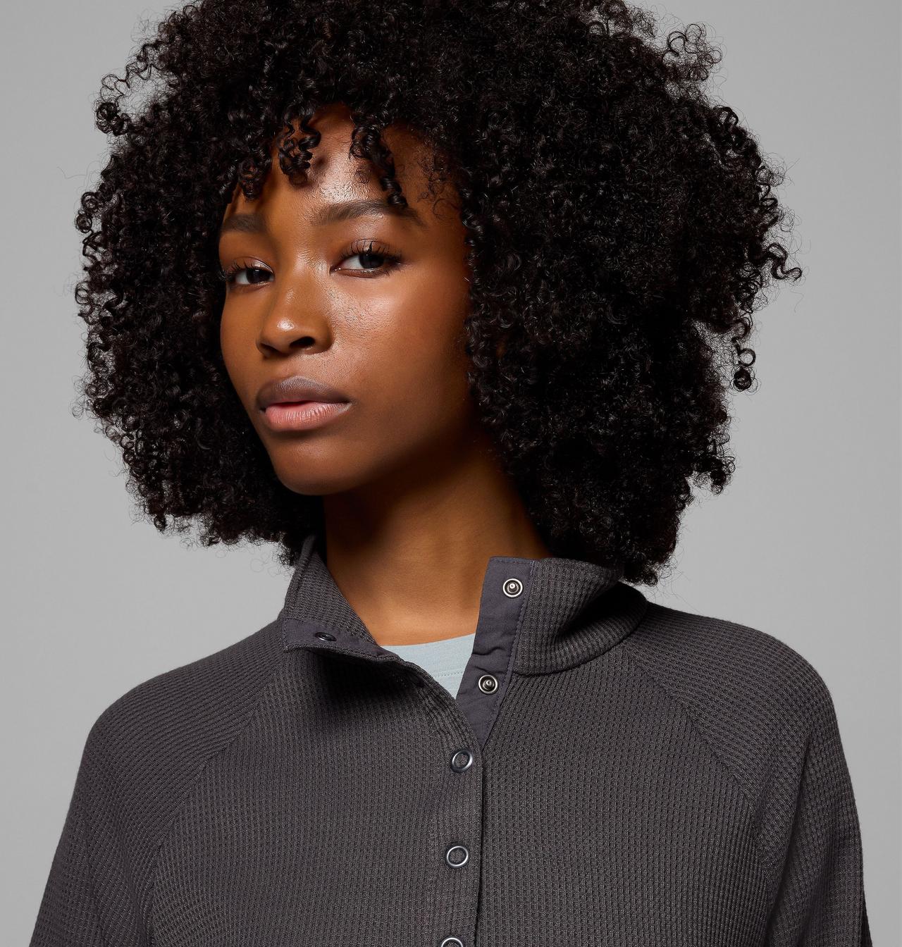 Women's Holly Hideaway Waffle Half Snap Shirt | Columbia