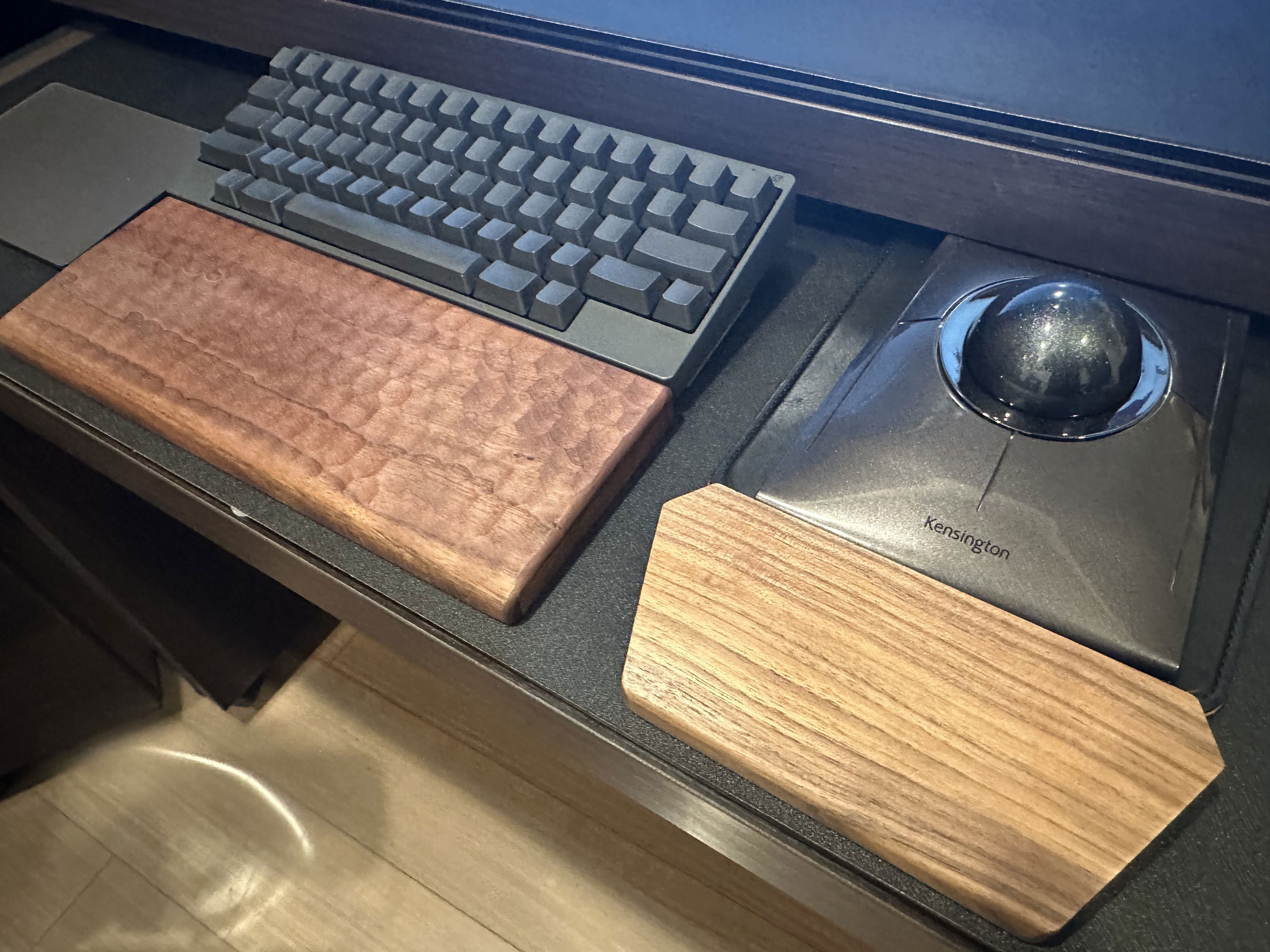 HHKB専用 亀甲名栗（きっこうなぐり）木製パームレスト＆キーボード