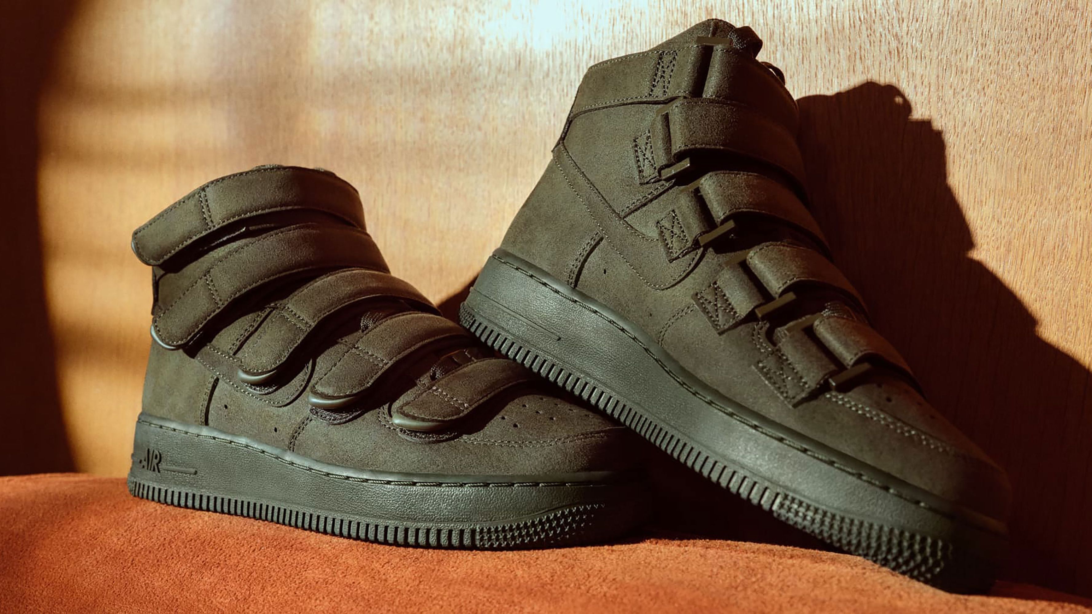 ナイキ「エア フォース 1」とビリー・アイリッシュの最新コラボが