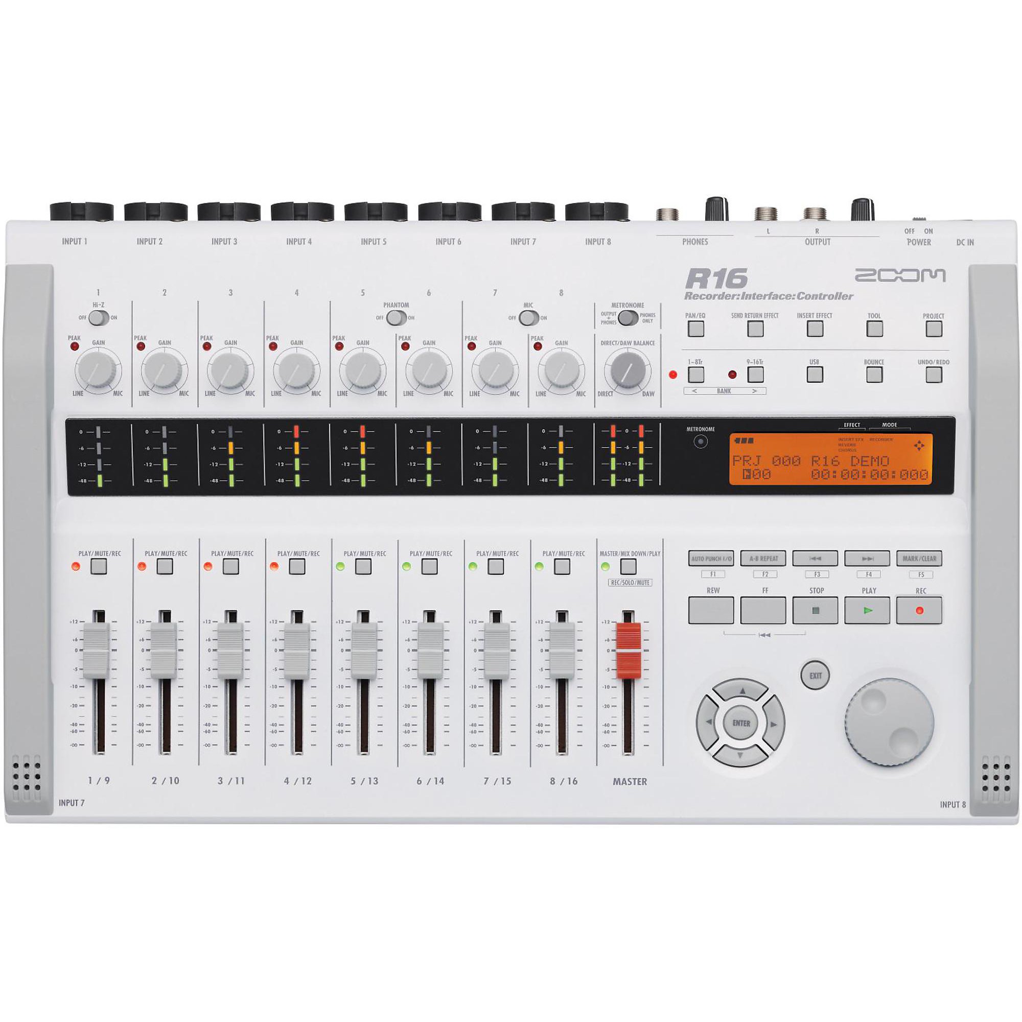 Clearance Zoom R16 Multitrack Recorder/Interface/Controller