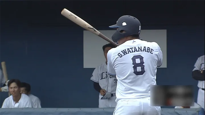 西武】中村剛也が母の日にピンク色のバットを使用へ｜パ・リーグ.com