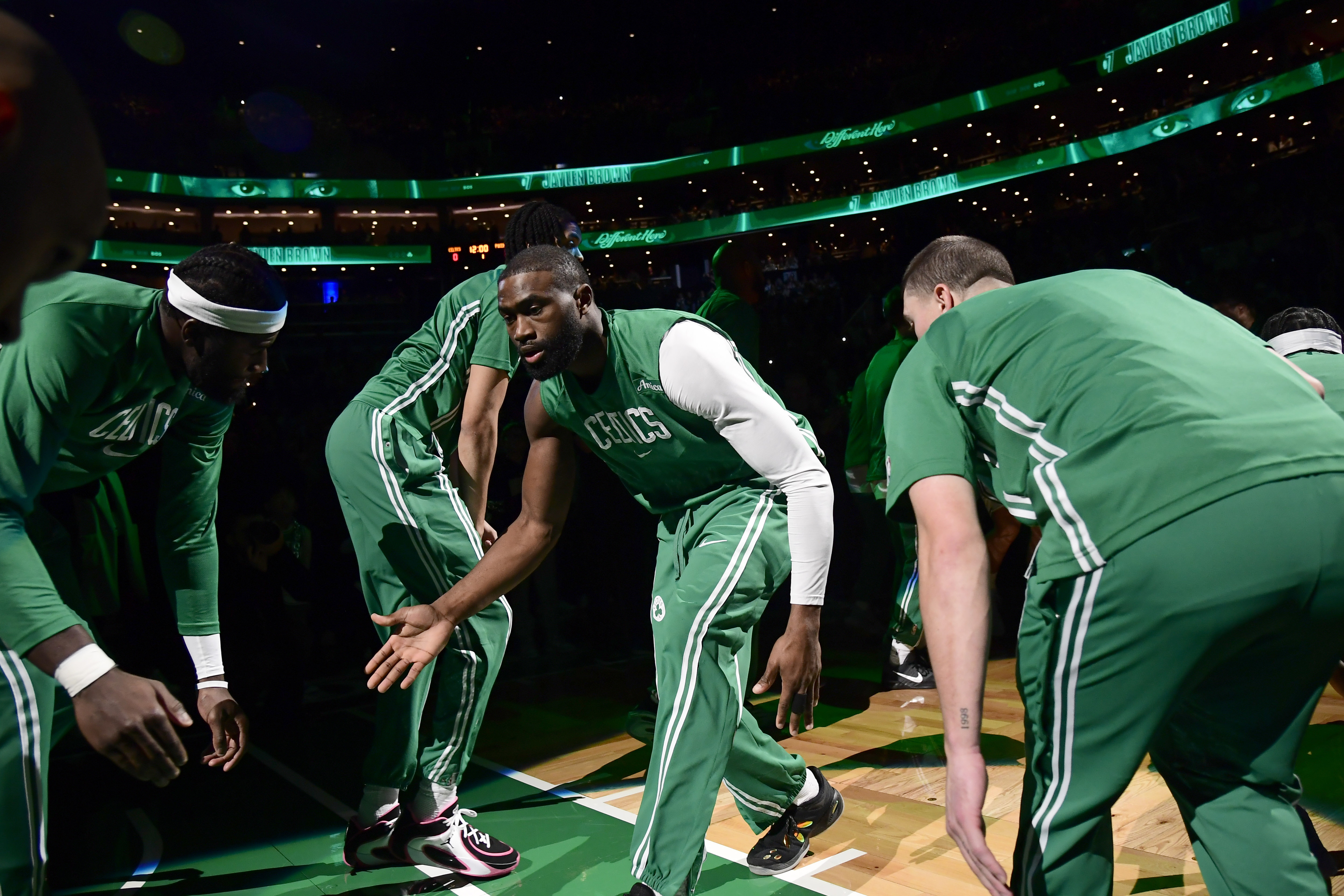 Jaylen Brown reacts to Joe Mazzulla benching starters vs. the