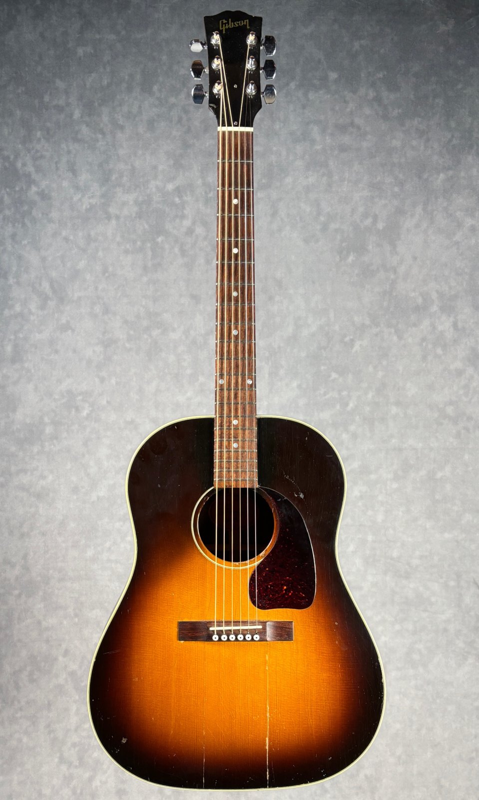 1998 Gibson J45 1962 Reissue