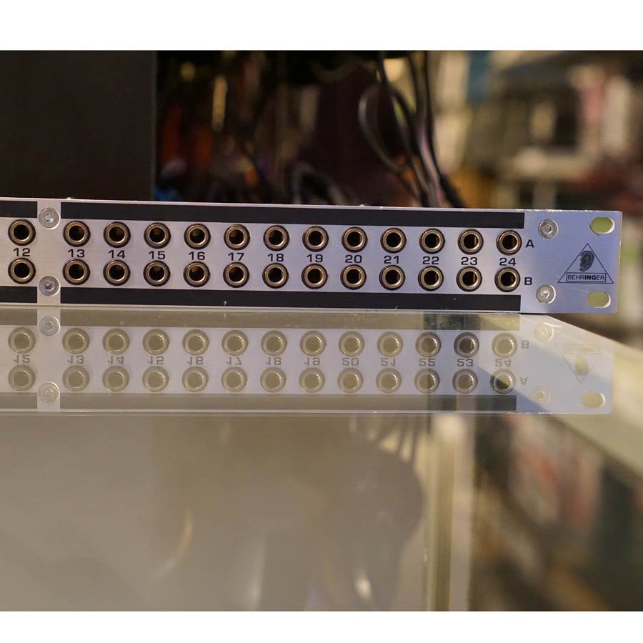 Behringer Ultrapatch Pro PX2000 48-Point TS Patchbay - Used
