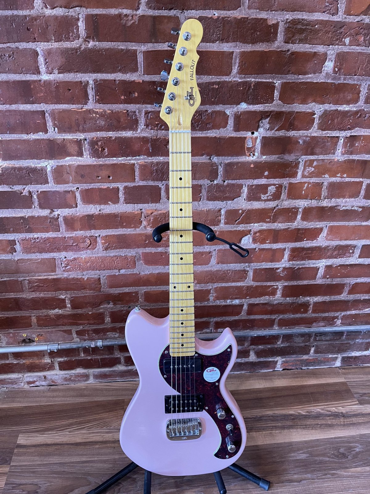 G&L Tribute Series Fallout - Shell Pink w/Gig Bag