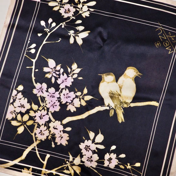 シルクのミニスカーフ 桜 – MEZUcofu