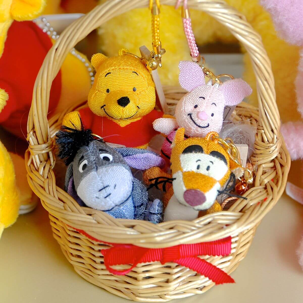 和風な千社札風チャーム付き！東京ディズニーランド「ミッキー