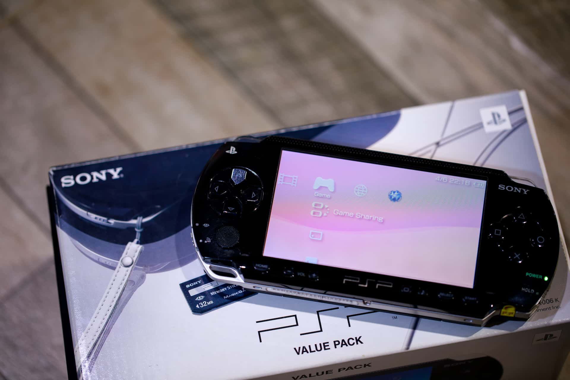 PSP 型番】今から本体を買うならこの2択です【失敗しない選び方