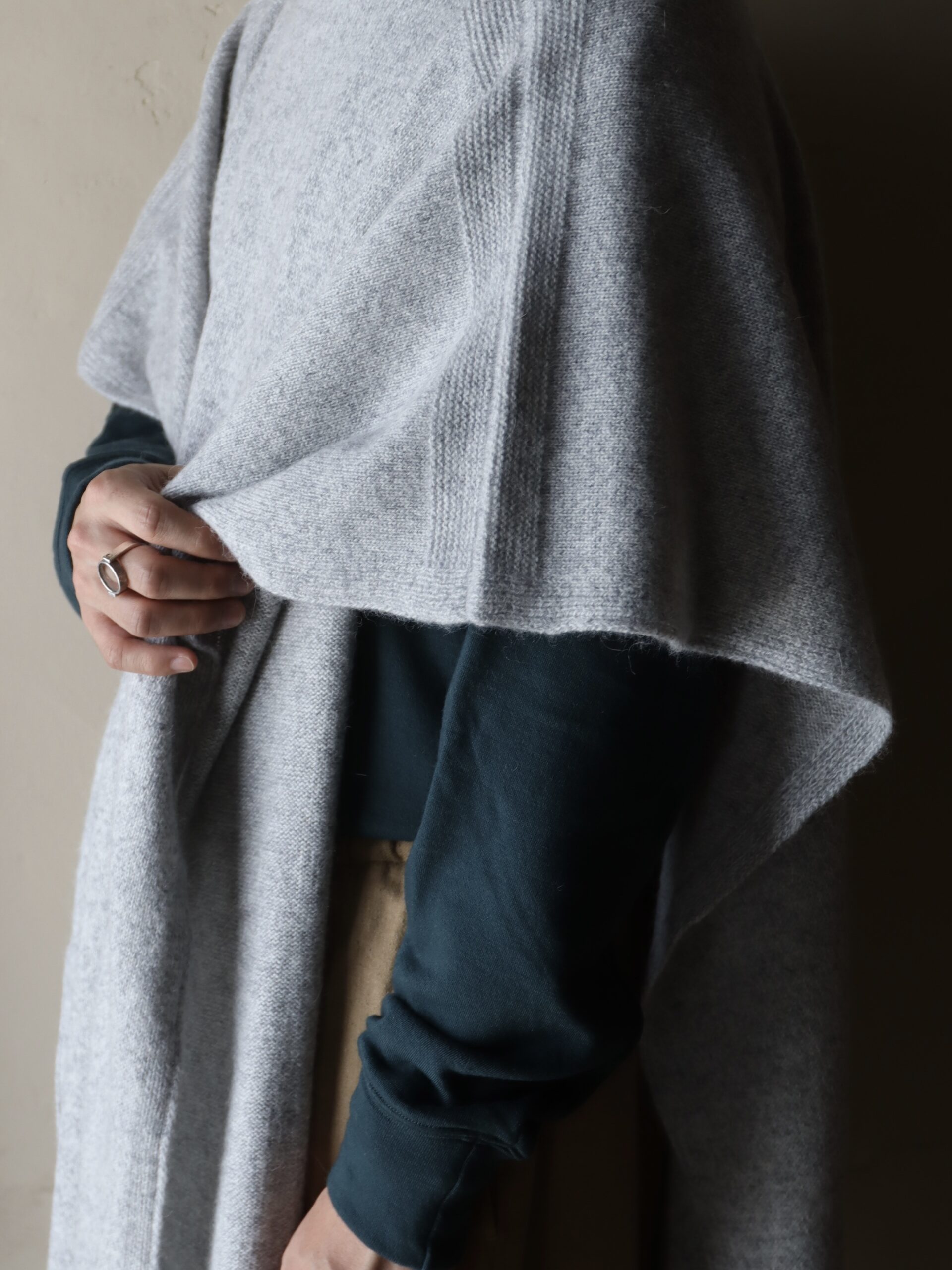 アルパカウールマント 薄灰 −KN-19− | mienisi