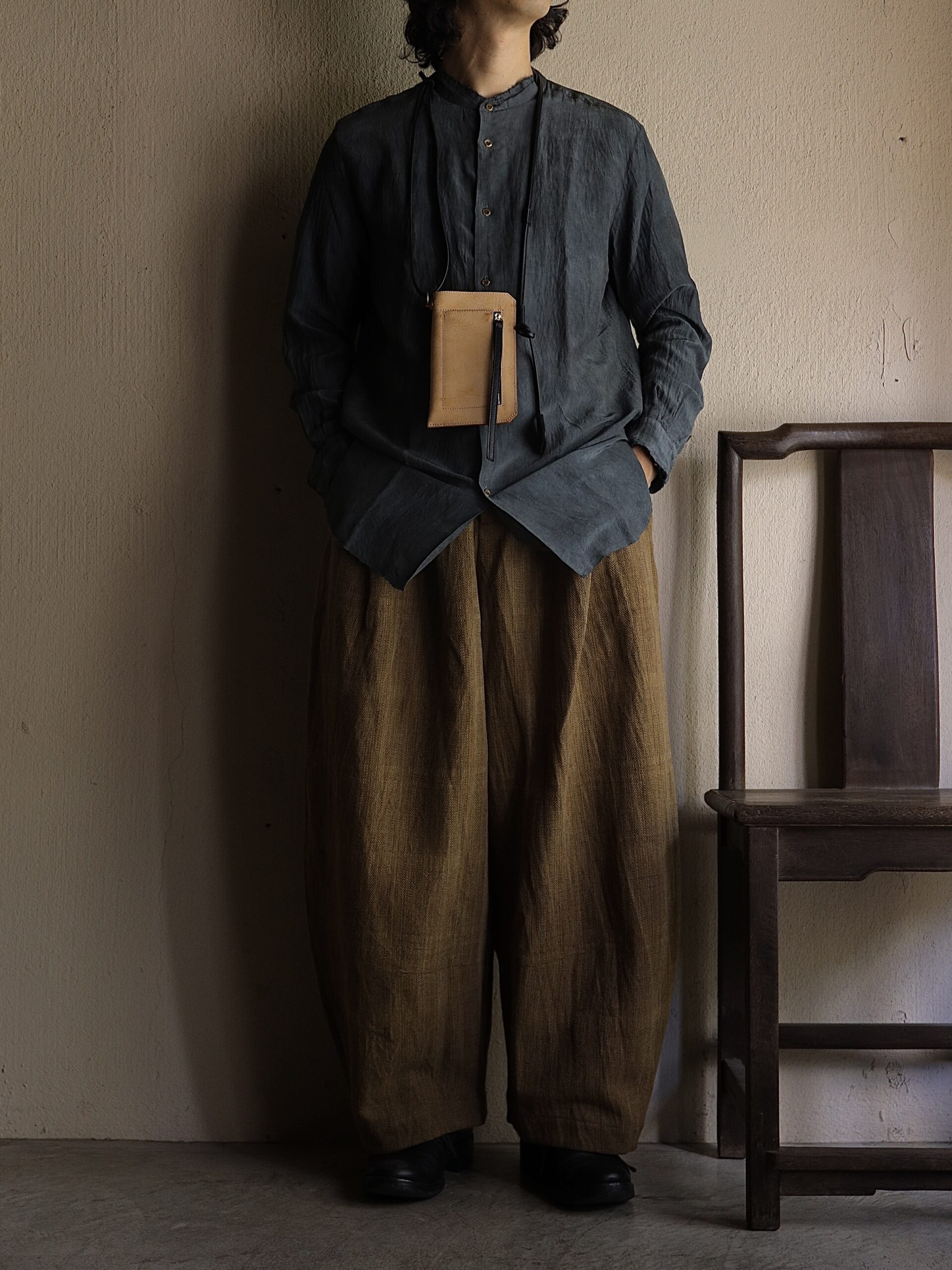 FLOW Full Leather Mobile Pouch (3 colors) −Collaboration with