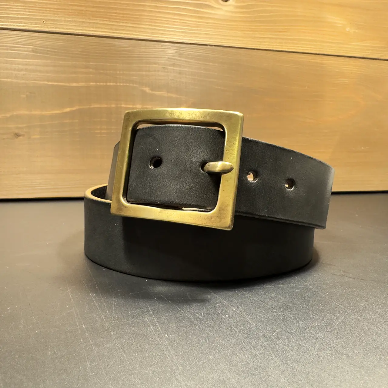 昭南多脂ベンズ ギャリソンベルト ブラック 39mm幅 40インチ｜本革