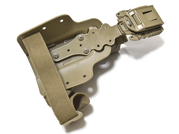 米軍実物 Safariland SIG P320 P250 ホルスター フルサイズ 左用 FDE