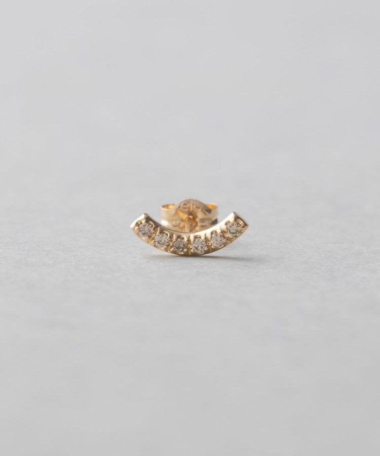 K18YG ピース ブラウンダイヤモンド アーチ ピアス（270816） ｜ women