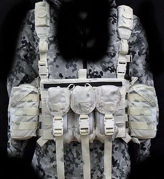 Cold Weather Combat Chest rig -CWCC- - みらい装備工房