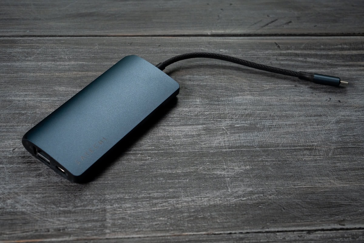 Satechi V3 マルチ USB-C ハブ 8-in-1レビュー：USB-Aポートがないハブ