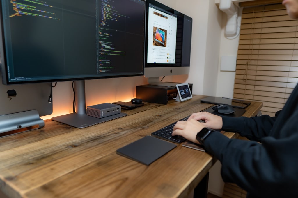 つん。 FLEXISPOT 電動昇降式デスク E3B-JA ニトリの天板付 FlexiSpot