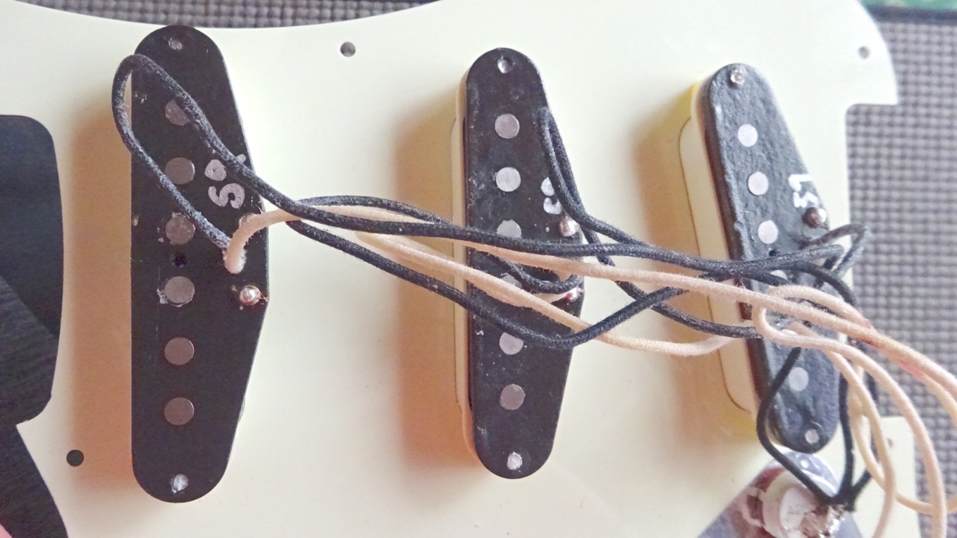 フェンダー『Pure Vintage '59』ストラト・ピックアップに換装してみた