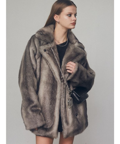 ミディフェイクファーコート｜エモダの通販｜&mall（アンドモール