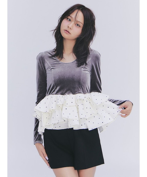 ベロアペプラムフリルトップス｜リリーブラウンの通販｜&mall（アンド