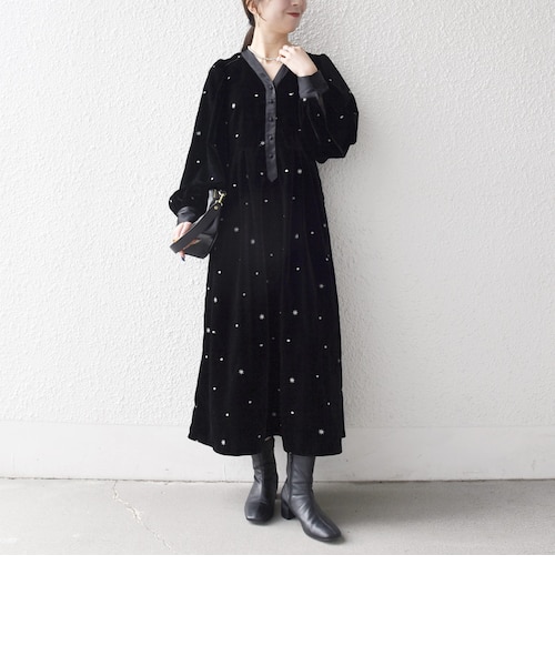 SHIPS any:〈手洗い可能〉ポリエステル ベロア 刺繍 タック フレア