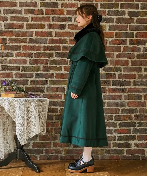 ファー襟付ケープロングコート｜アクシーズファムの通販｜&mall