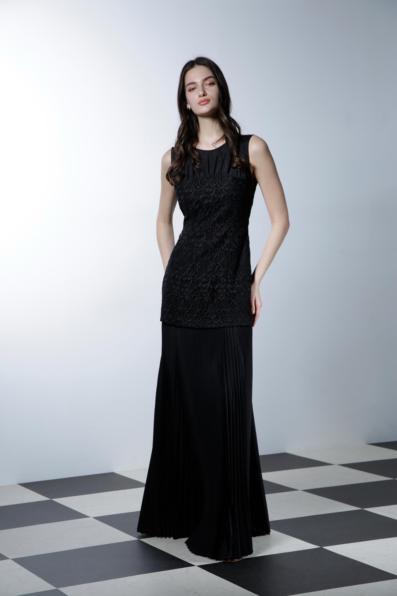 シアープリーツコンビレースドレス_ | Alunc（アルン） ｜【公式】通販