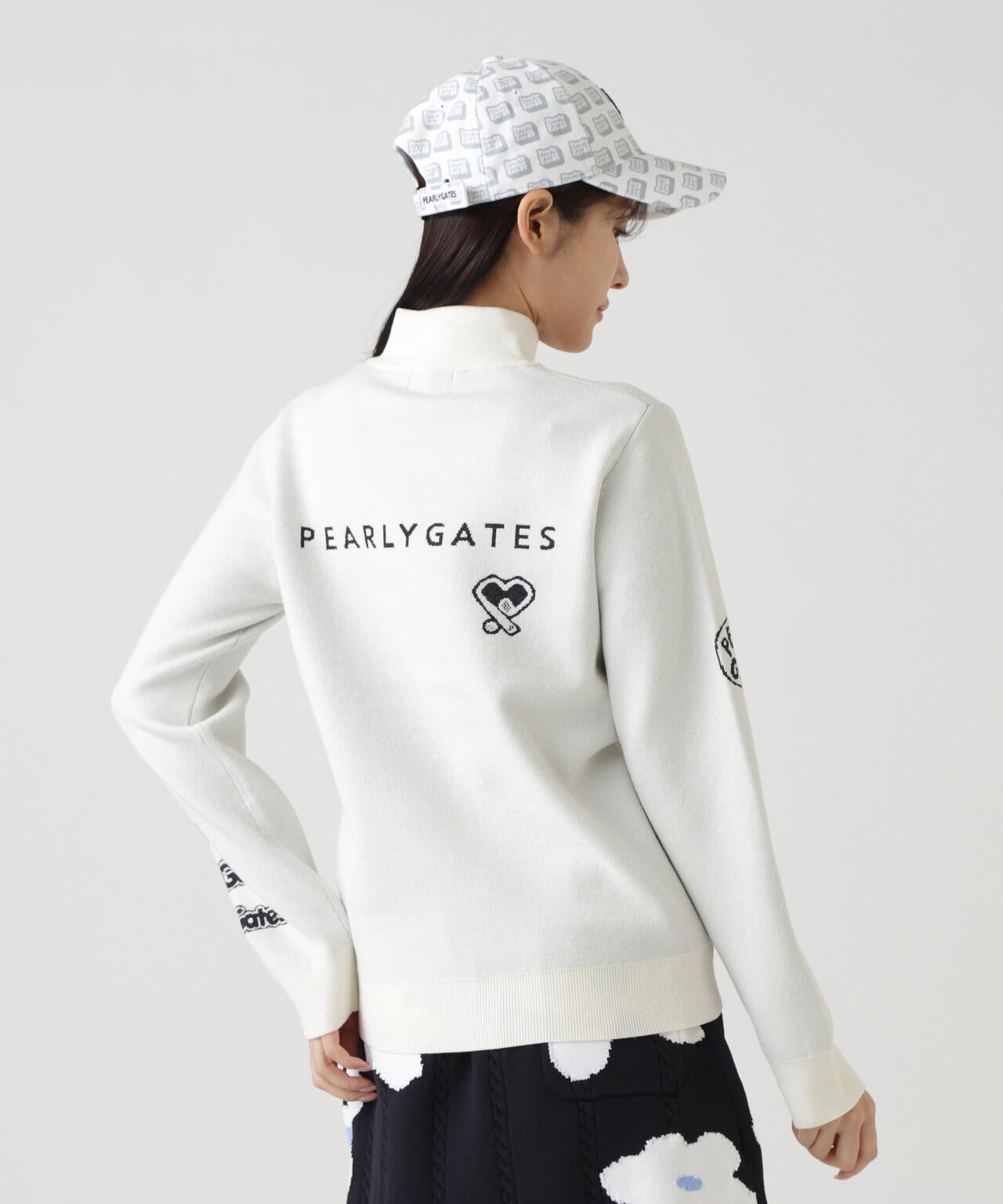 14GダブルJQ×ワッペン風ハイネックニットプルオーバー | PEARLY GATES