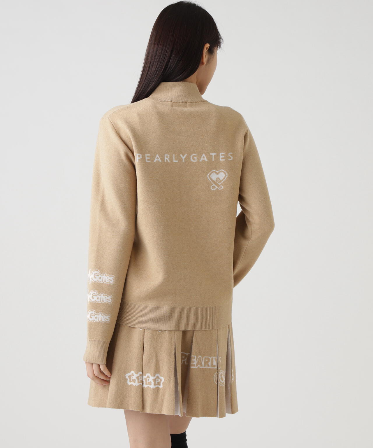 14GダブルJQ×ワッペン風ハイネックニットプルオーバー | PEARLY GATES