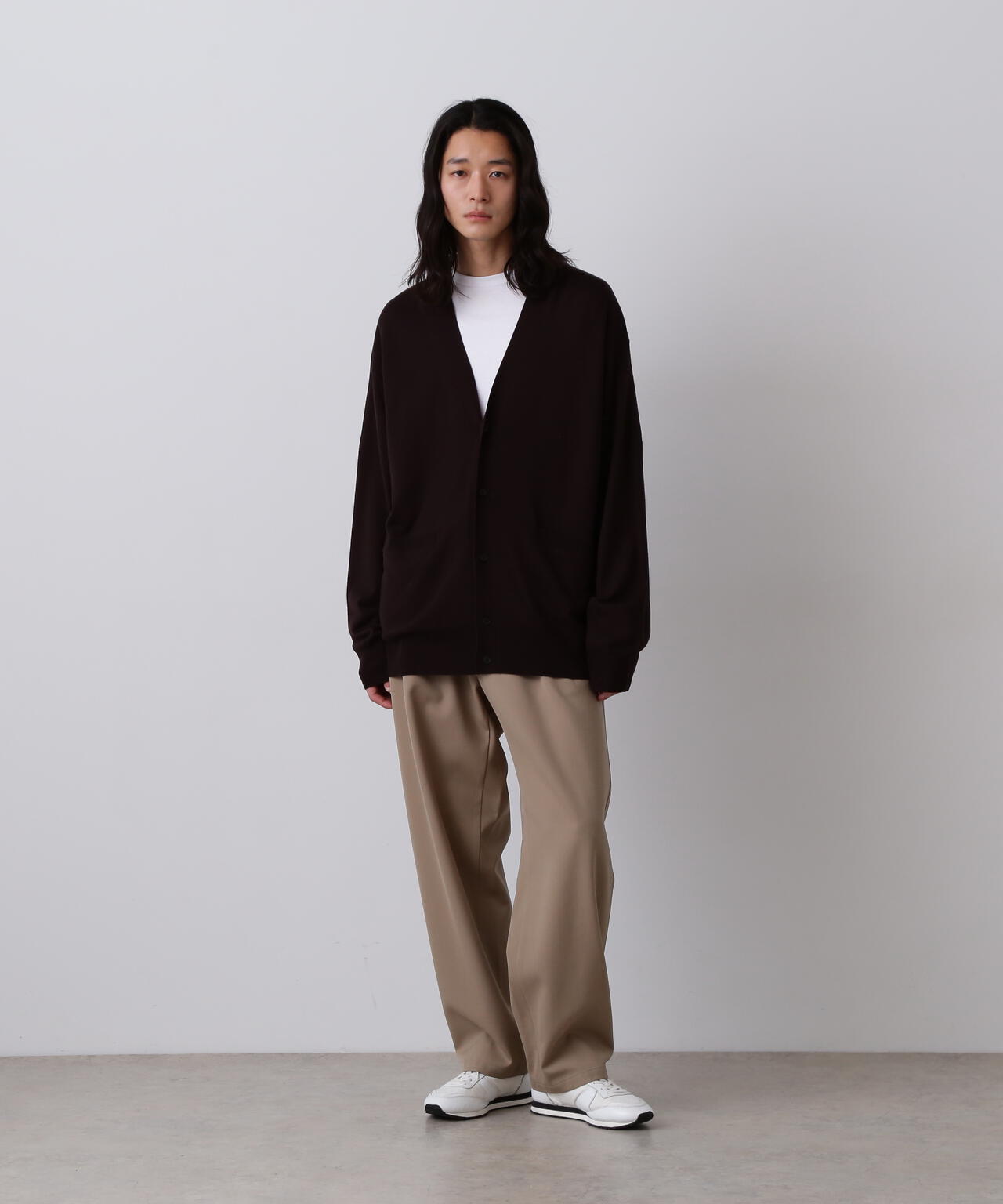 YLEVE / MERINO WOOL TWILL 2 TUCK TROUSERS | YLÈVE（イレーヴ