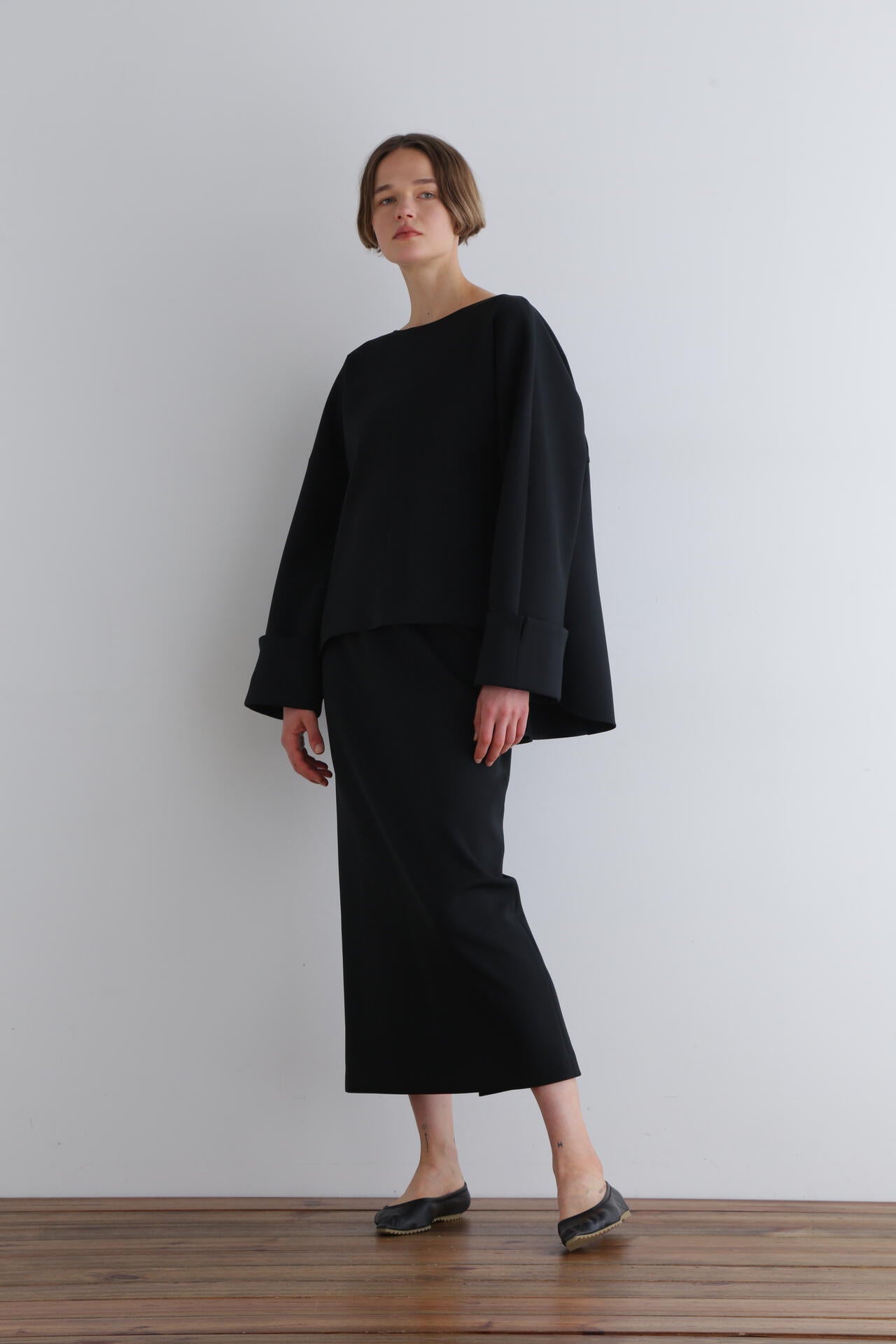 スキューバダンボールバックタックブラウス | LE PHIL（ル フィル