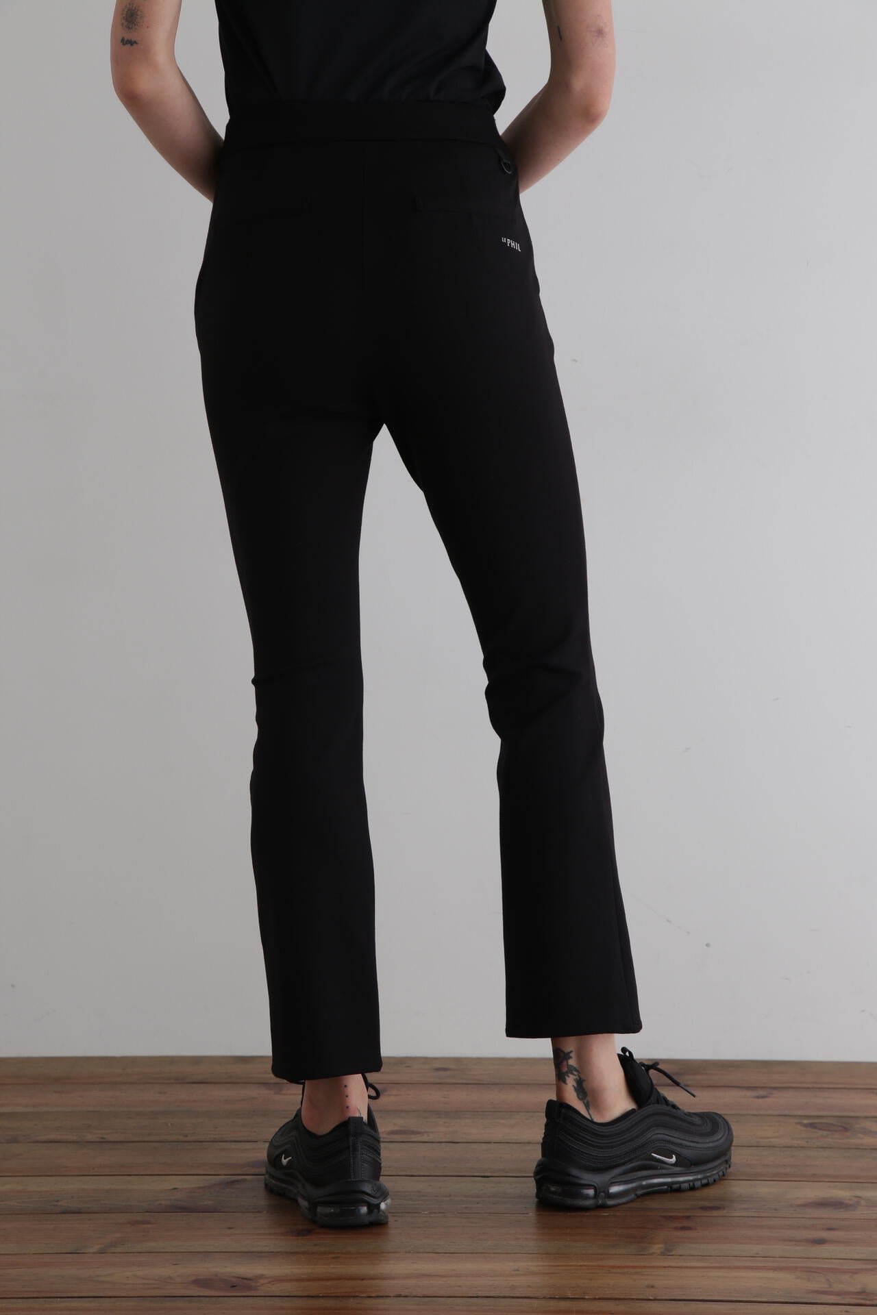 LE PHIL SPORTS》ストレッチサーモポンチパンツ | LE PHIL（ル フィル