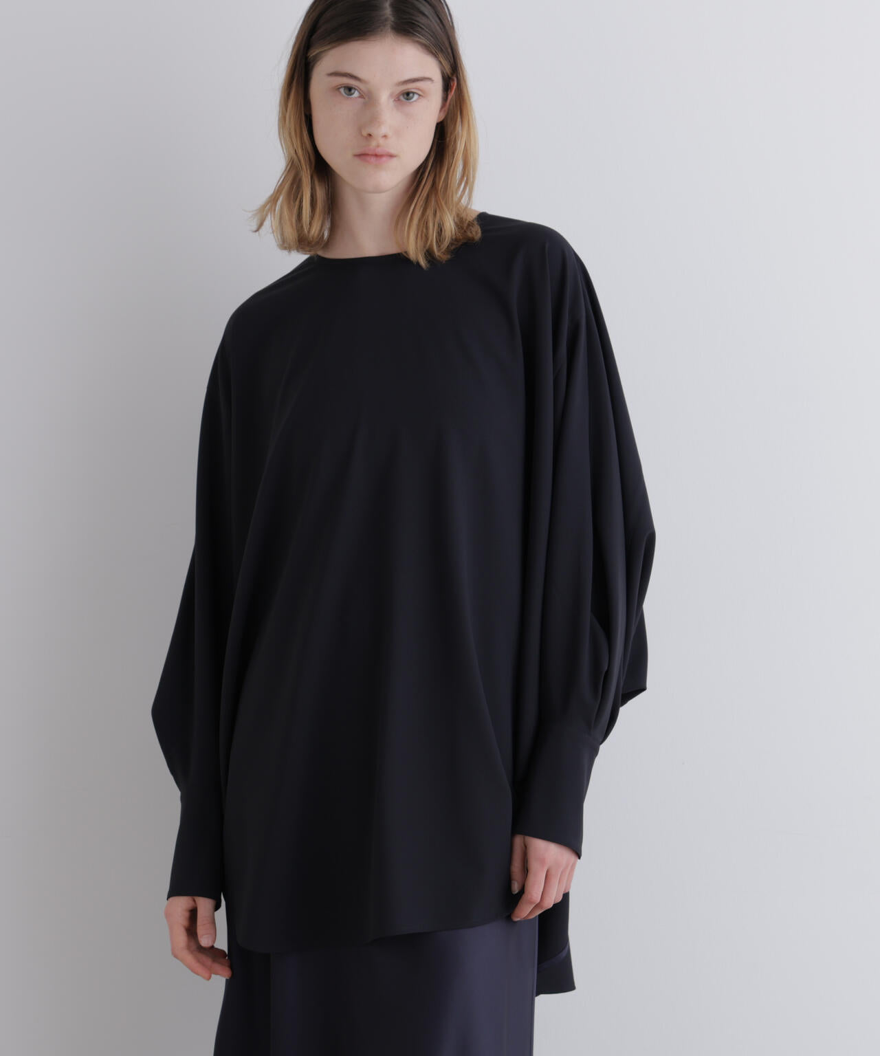 ストレッチオックスロングカフスブラウス | LE PHIL（ル フィル