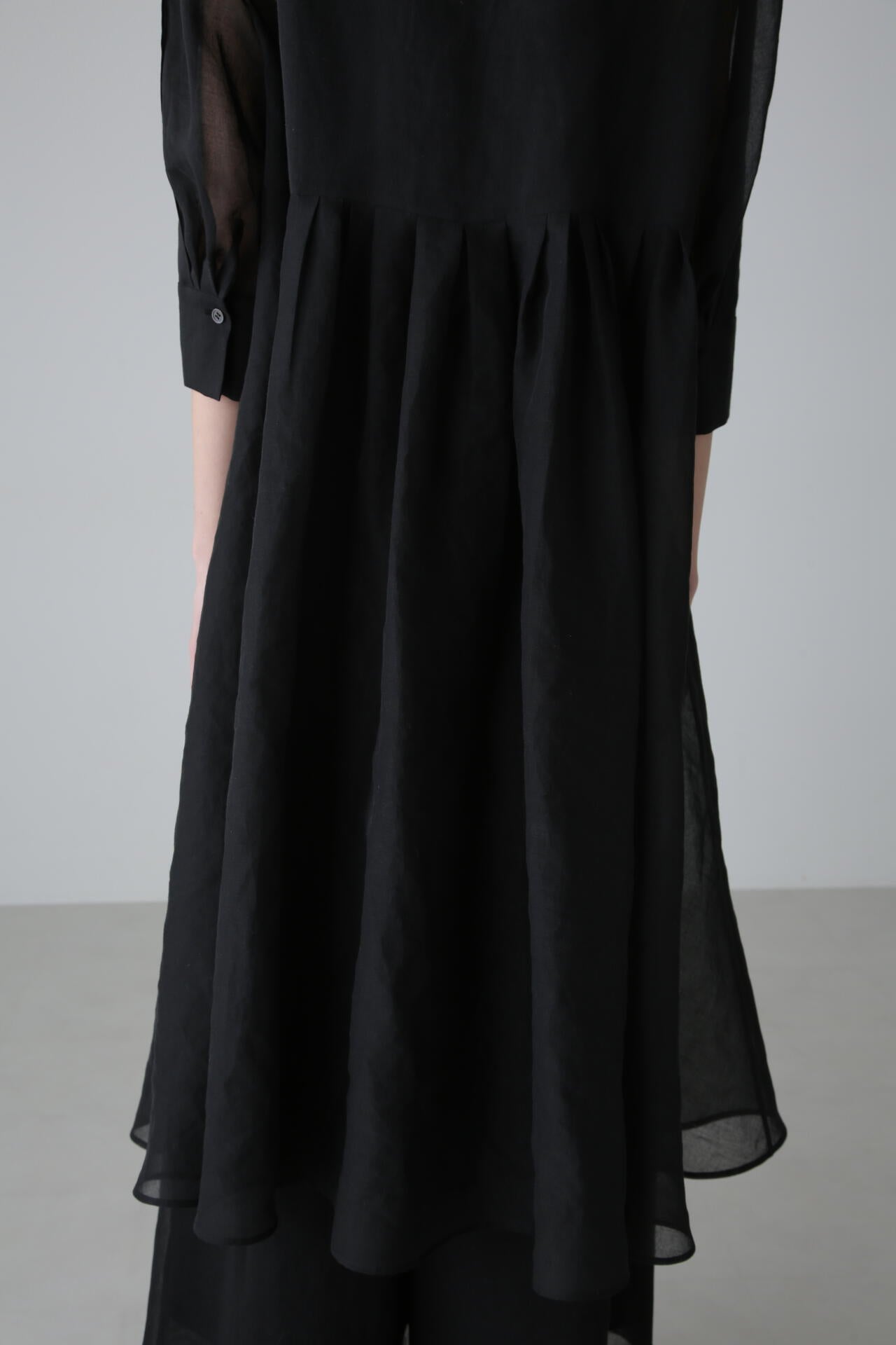 ソフトオーガンジーブラウス | ADORE（アドーア） ｜【公式】通販mix