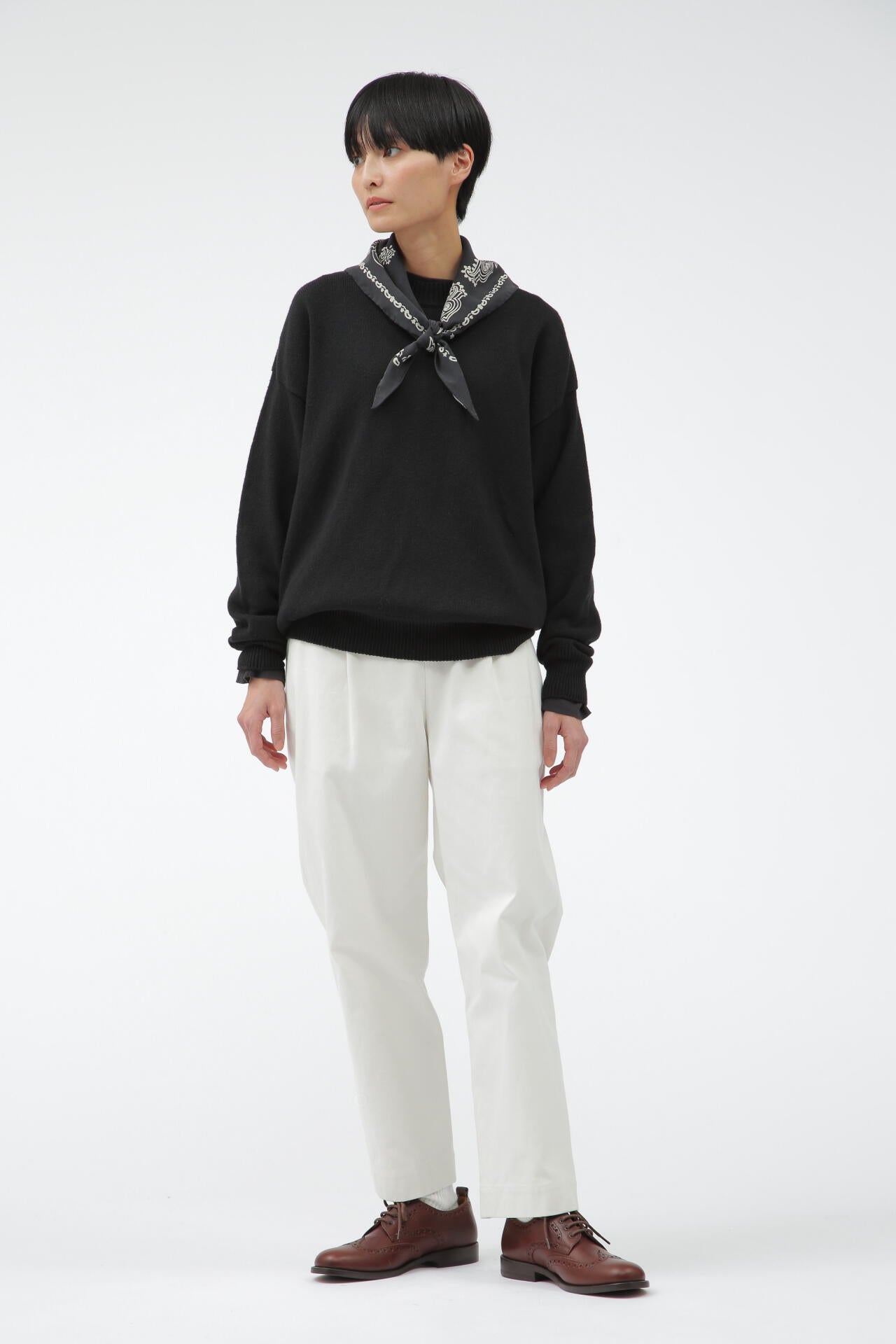 GRAPHIC BANDANA SCARF | MARGARET HOWELL（マーガレット・ハウエル