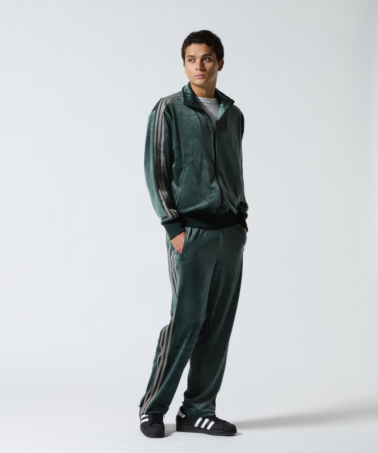 adidas(アディダス)VELOUR TRACK PANTFB TP ベロア トラックパンツ | B