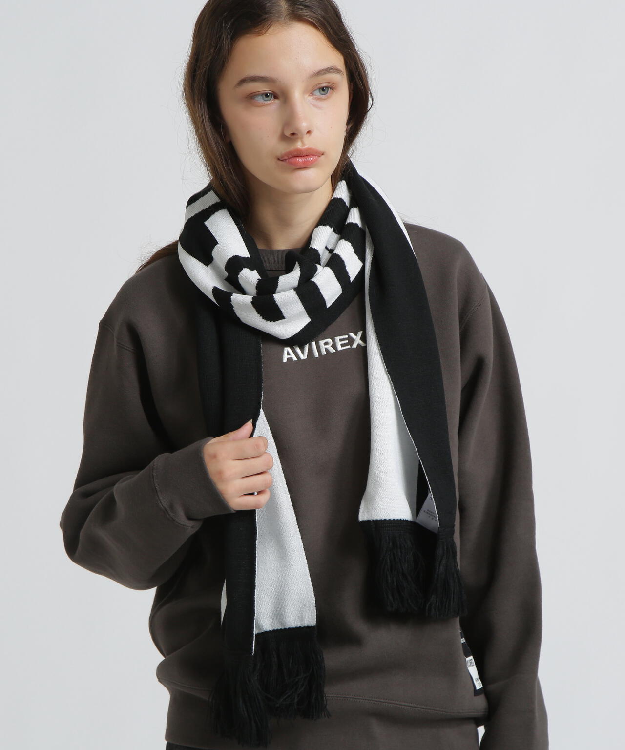 直営店限定》AVIREX LOGO SOCCER SCARF/ロゴマフラー | AVIREX