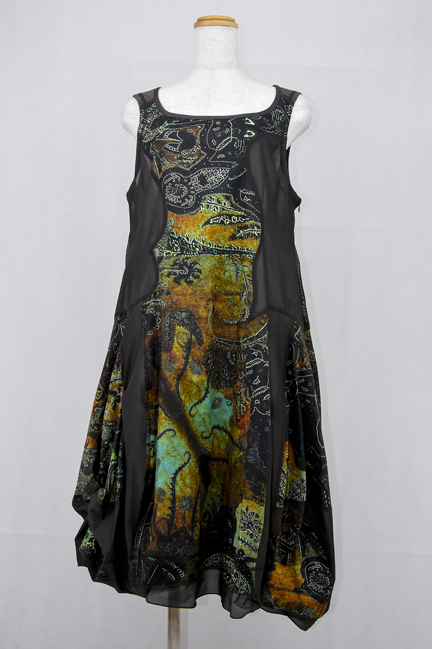 エイコ・コンドー（EIKO・KONDO）柄ノースリーブワンピース | MONA Due