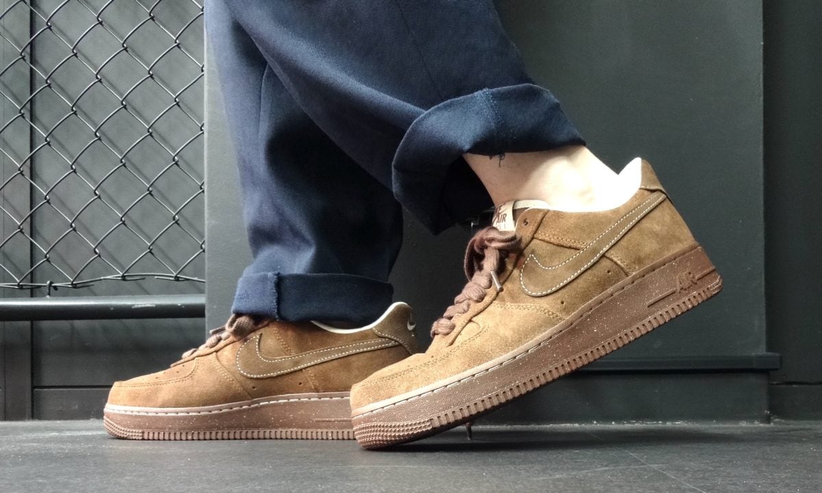 足元から秋を制す」カカオワオが全方位で魅せる“ナイキ エア フォース